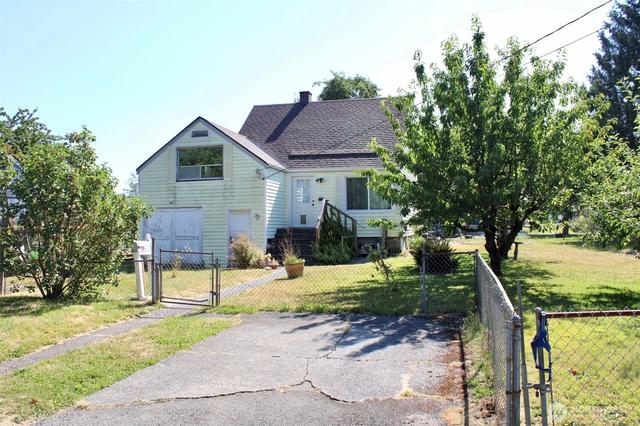 1734 Snyder Ave, Bremerton, WA 98312