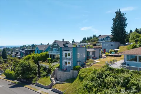 2726 N 30th St, Tacoma, WA 98407