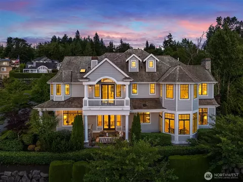 3489 NE Harrison St, Issaquah, WA 98029