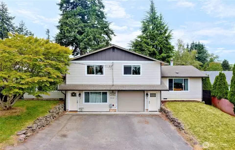 6518 Elliott Way #A-B, Everett, WA 98203