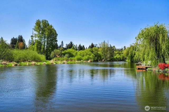 7217 NE 175th St #220, Kenmore, WA 98028