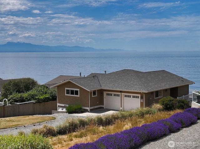 719 Fort Ebey Rd, Coupeville, WA 98239