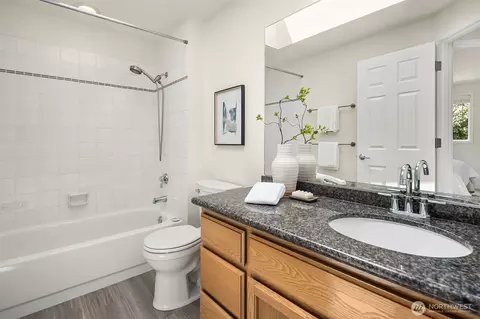 Bath - 16910 118th Ave NE, Bothell, WA 98011 photo 3 of 3