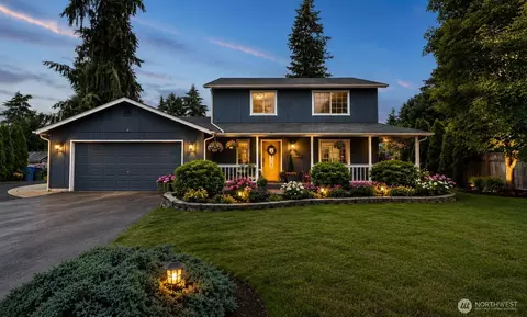 18427 Brandywine Ct SW, Rochester, WA 98579