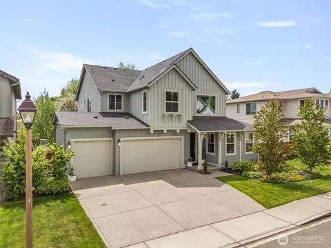 2336 NE Winlock Way, Poulsbo, WA 98370