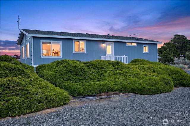 403 Summer Pl SW, Mattawa, WA 99349