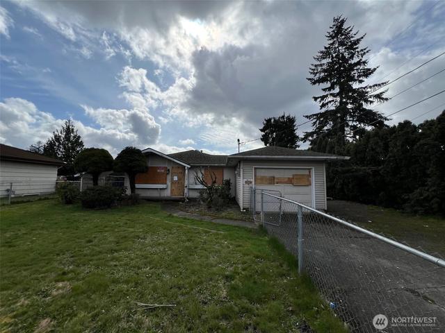 1006 17th St SE, Auburn, WA 98002