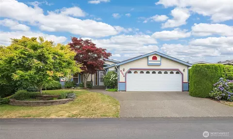 8118 20th Ln SE, Lacey, WA 98503