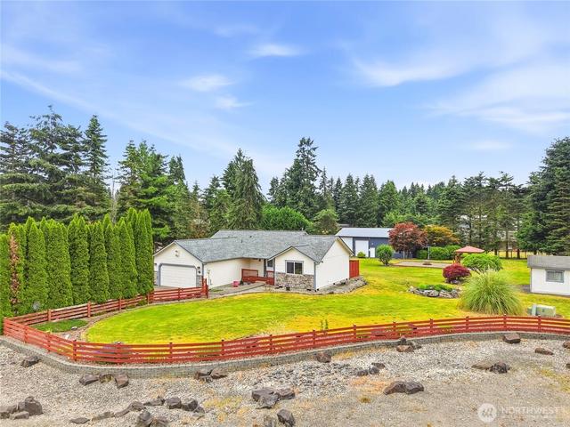 18828 Loganberry St SW, Rochester, WA 98579