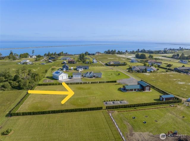 121 Arbor Ln, Sequim, WA 98382