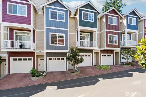 4804 215th Ln SW #37, Mountlake Terrace, WA 98043