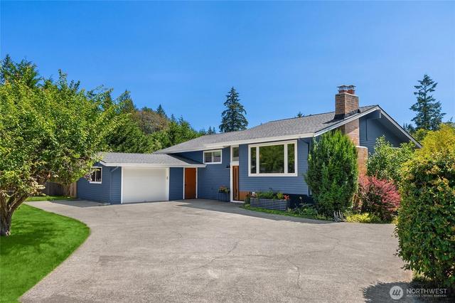 7563 NEmerald Way, Bainbridge Island, WA 98110