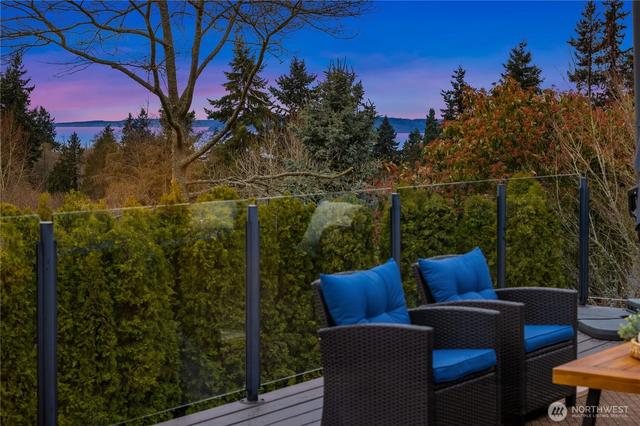 7407 180th St SW, Edmonds, WA 98026