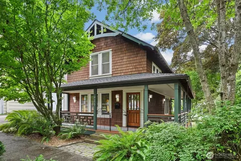 923 Olympia Ave NE, Olympia, WA 98506