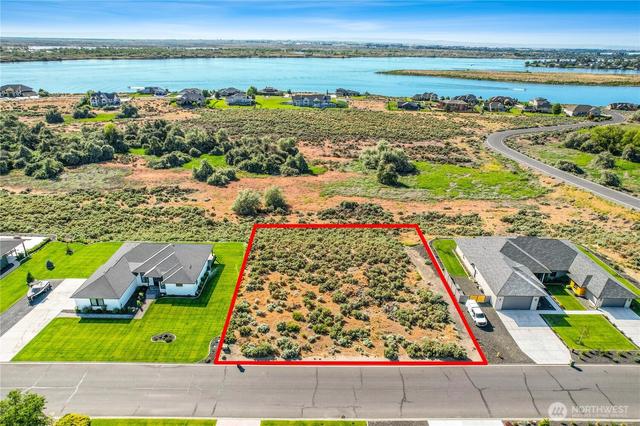 8084 Dune Lake Rd SE, Moses Lake, WA 98837