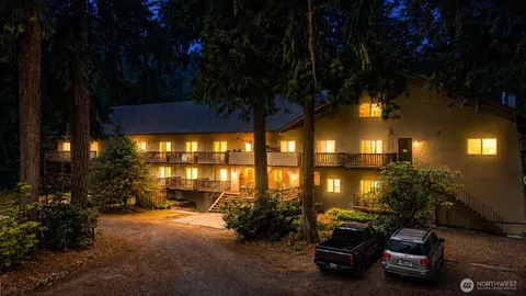 10433 Mt Baker Hwy #1026A, Glacier, WA 98244