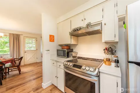 Kitchen - 1201 Thornton Dr, Sequim, WA 98382 photo 1 of 4