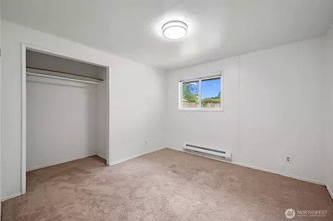 Bedroom - 301 SW 108th St, Everett, WA 98204 photo 4 of 4