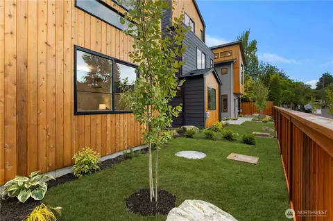 3932 S Angeline St, Seattle, WA 98118