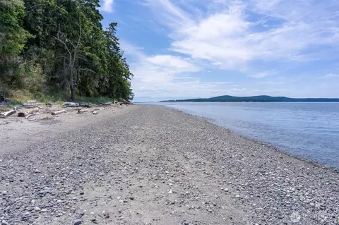 1602 Channel Rd, Lopez Island, WA 98261