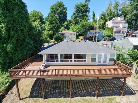 722 S 31st Ave, Seattle, WA 98144