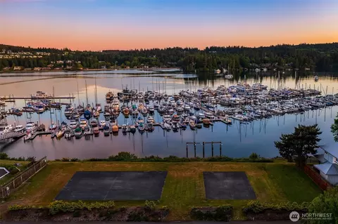 2 Pintail Rd, Port Ludlow, WA 98365