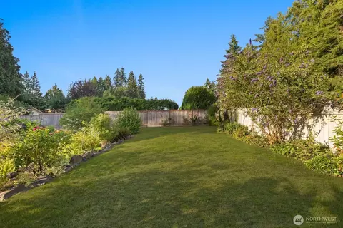 Exterior - 17801 23rd Ave SE, Bothell, WA 98012 photo 16 of 16