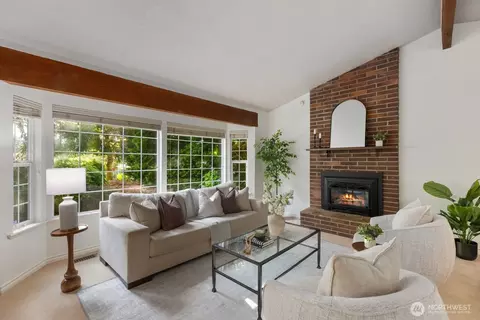Living - 17801 23rd Ave SE, Bothell, WA 98012 photo 2 of 2