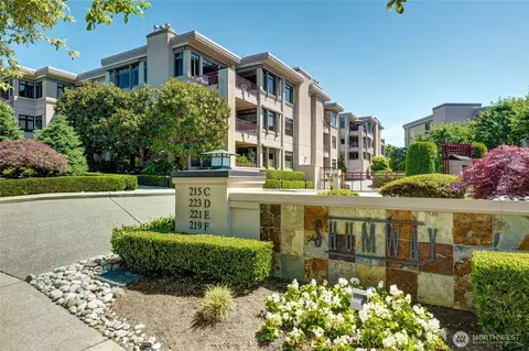 219 5th Ave S #F304, Kirkland, WA 98033