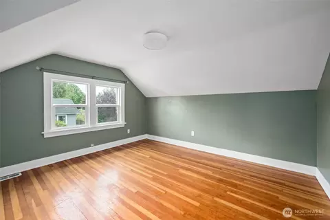 Bedroom - 3731 Hoyt Ave, Everett, WA 98201 photo 5 of 8