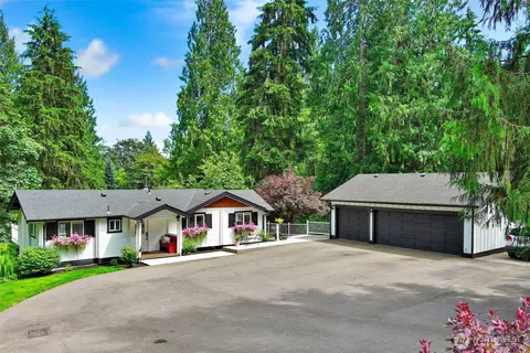 Exterior - 16901 Stackpole Rd, Monroe, WA 98272 photo 3 of 8