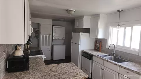 Other - 81 Tacoma Ave, Eltopia, WA 99330 photo 7 of 11