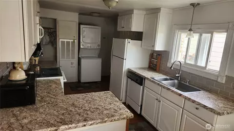Other - 81 Tacoma Ave, Eltopia, WA 99330 photo 8 of 11