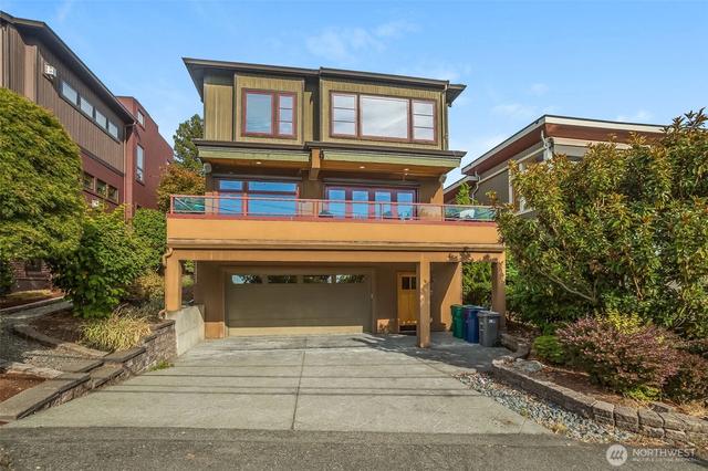 317 1st St, Kirkland, WA 98033