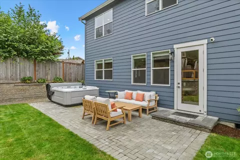 Exterior - 8815 NE 204th St, Bothell, WA 98011 photo 2 of 6