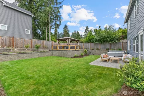 Exterior - 8815 NE 204th St, Bothell, WA 98011 photo 4 of 6