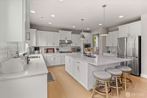Kitchen - 8815 NE 204th St, Bothell, WA 98011 photo 4 of 7