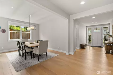 Dining - 8815 NE 204th St, Bothell, WA 98011 photo 4 of 5
