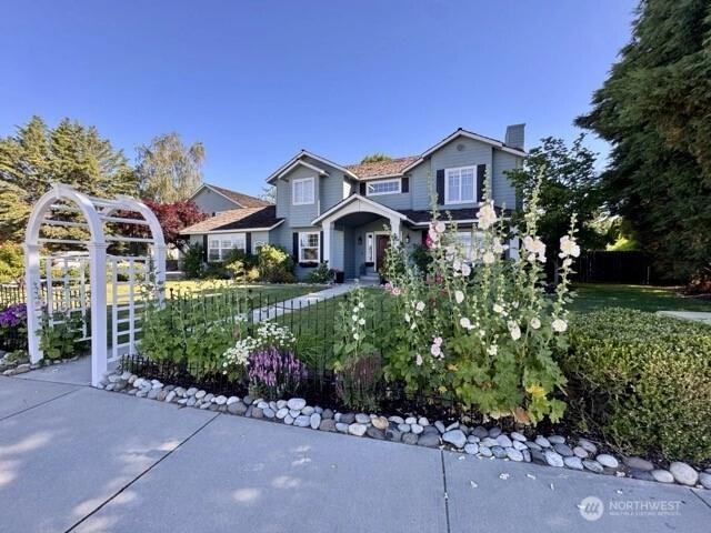 2453 Grand Ave, East Wenatchee, WA 98802