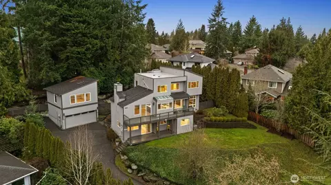 6021 158th Pl NE, Redmond, WA 98052
