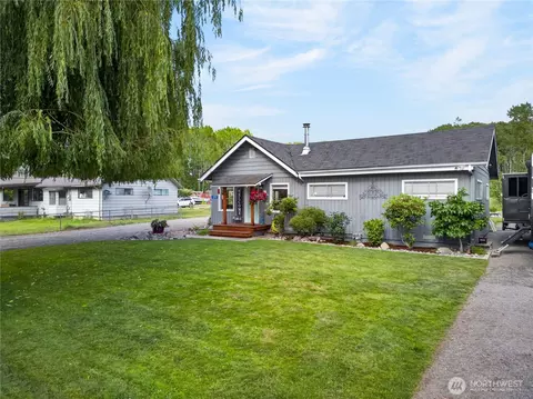 12951 Satterlee Rd, Anacortes, WA 98221