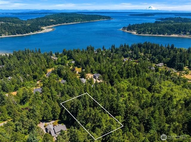 0 El Cimo Ln NE, Bainbridge Island, WA 98110