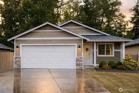 7386 Yellow Fin Ct, Blaine, WA 98230