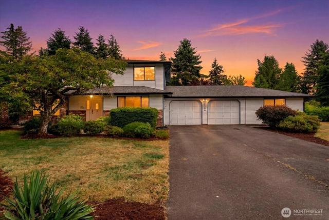 4306 Brookdale Rd E, Tacoma, WA 98446