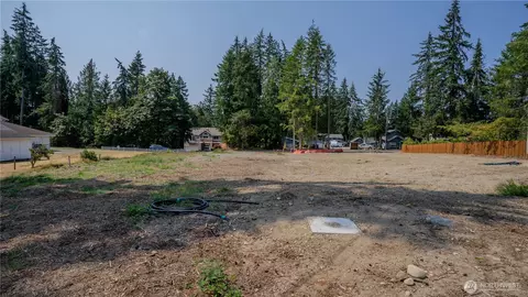 14514 156th Ave SE, Renton, WA 98059