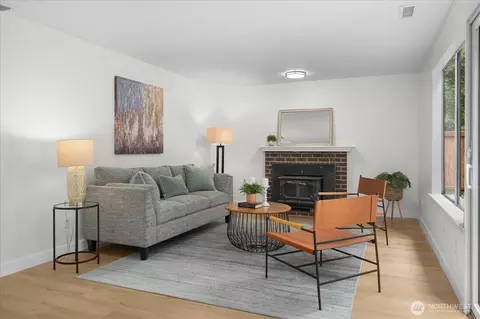 Living - 2620 170th St SE, Bothell, WA 98012 photo 5 of 9