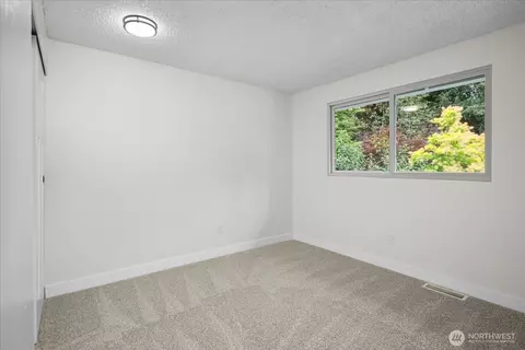 Bedroom - 2620 170th St SE, Bothell, WA 98012 photo 1 of 7