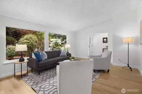 Living - 2620 170th St SE, Bothell, WA 98012 photo 3 of 9