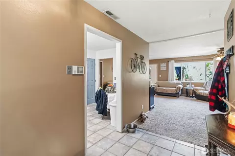 109 Alpha Dr, Longview, WA 98632 photo 6