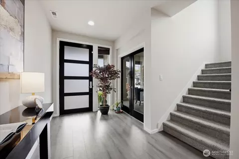 16005 57th Ave W, Edmonds, WA 98026